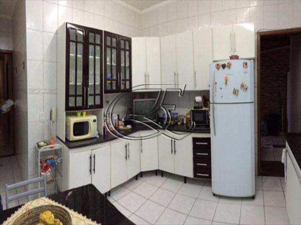 Casa, 3 quartos, 142 m² - Foto 2