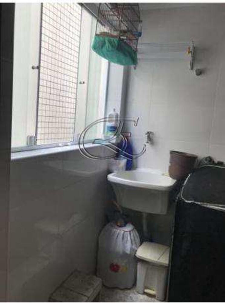 Apartamento à venda com 2 quartos, 62m² - Foto 4