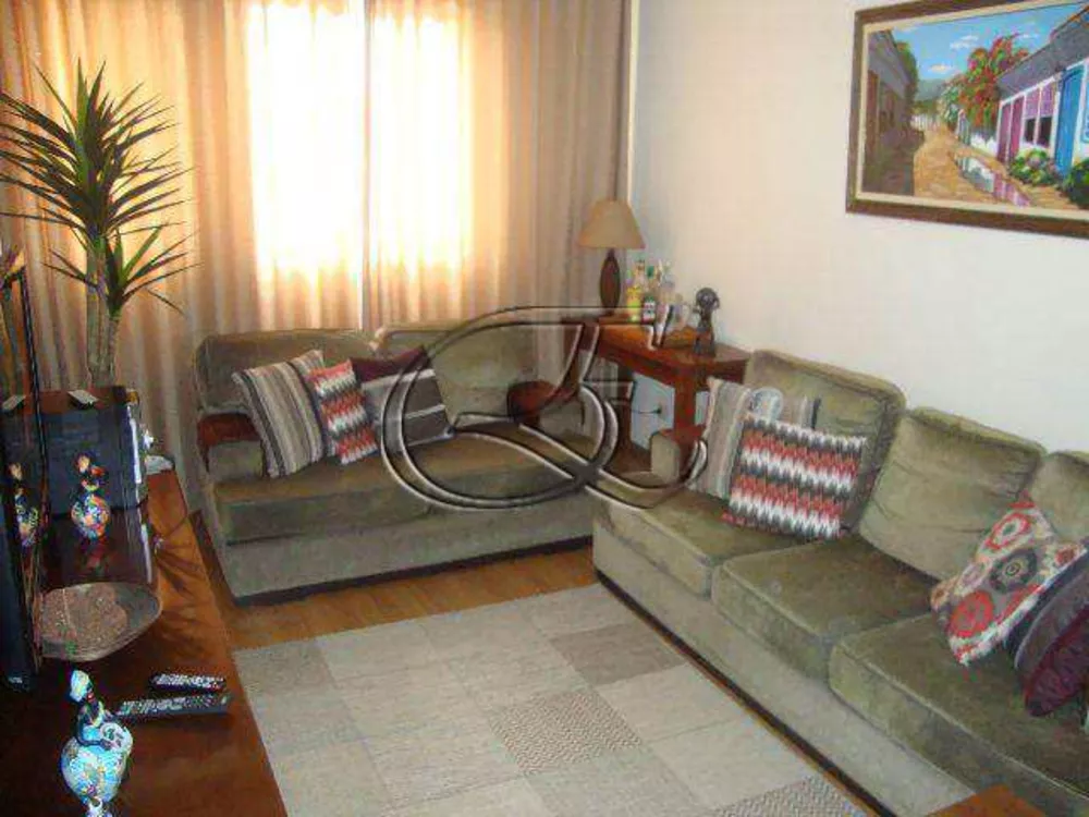 Apartamento à venda com 2 quartos, 71m² - Foto 1