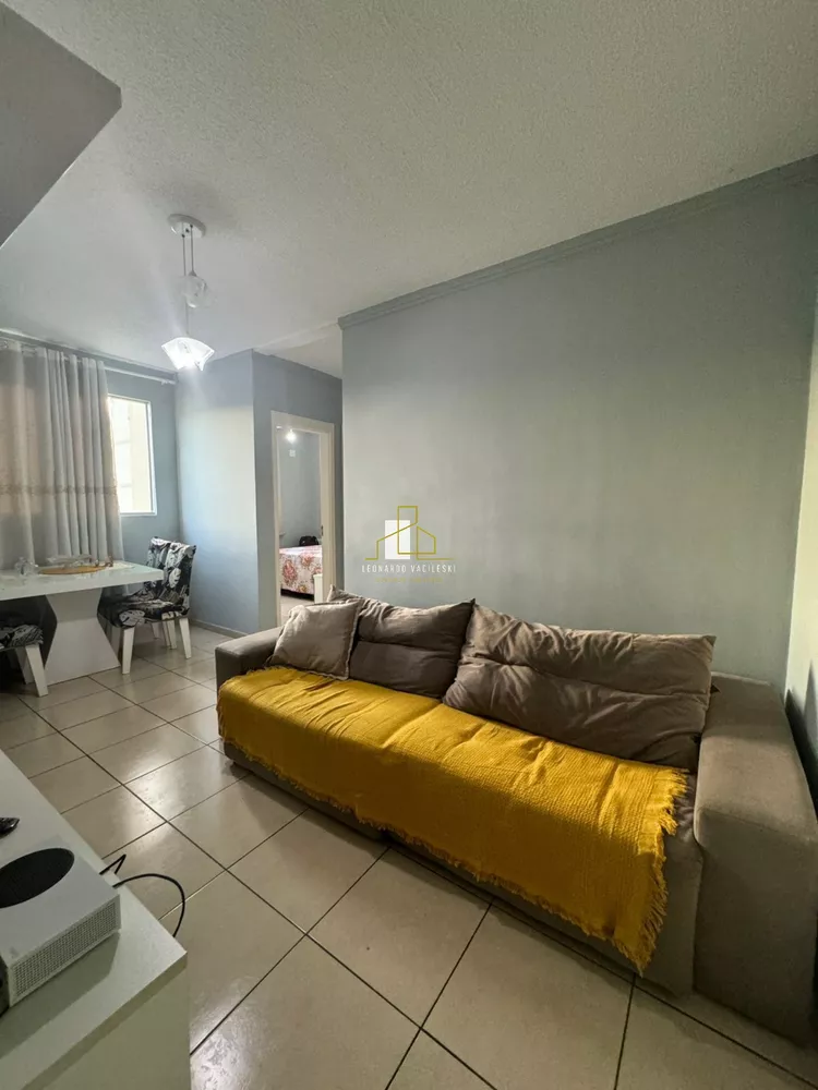 Apartamento à venda com 2 quartos, 48m² - Foto 2