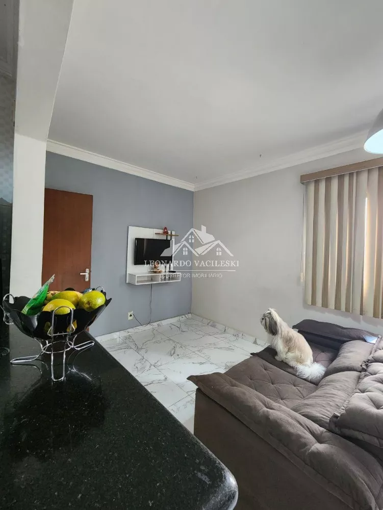 Apartamento à venda com 2 quartos, 65m² - Foto 1