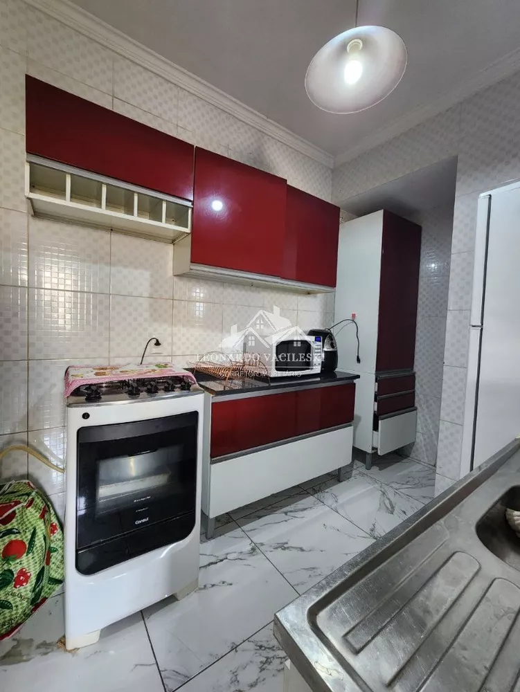 Apartamento à venda com 2 quartos, 65m² - Foto 8