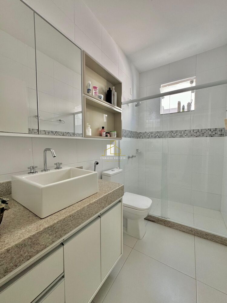 Casa à venda com 4 quartos, 450m² - Foto 13
