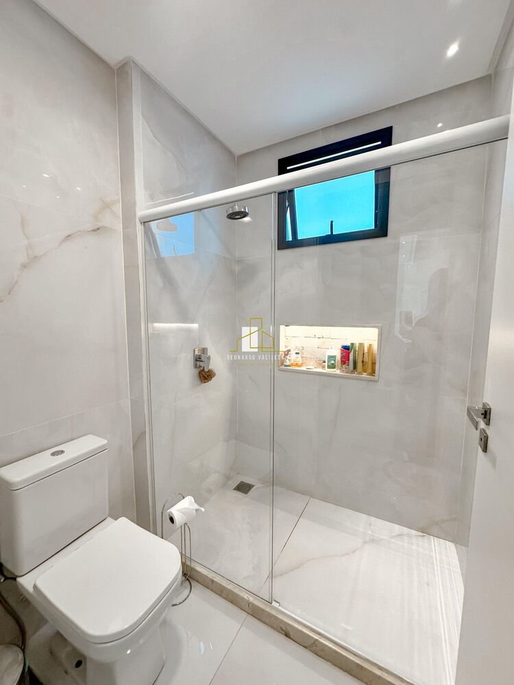Casa à venda com 5 quartos, 420m² - Foto 7