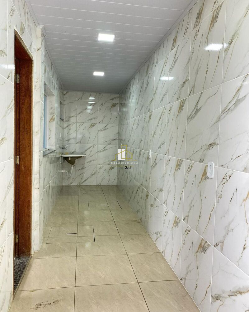 Casa à venda com 2 quartos, 75m² - Foto 5