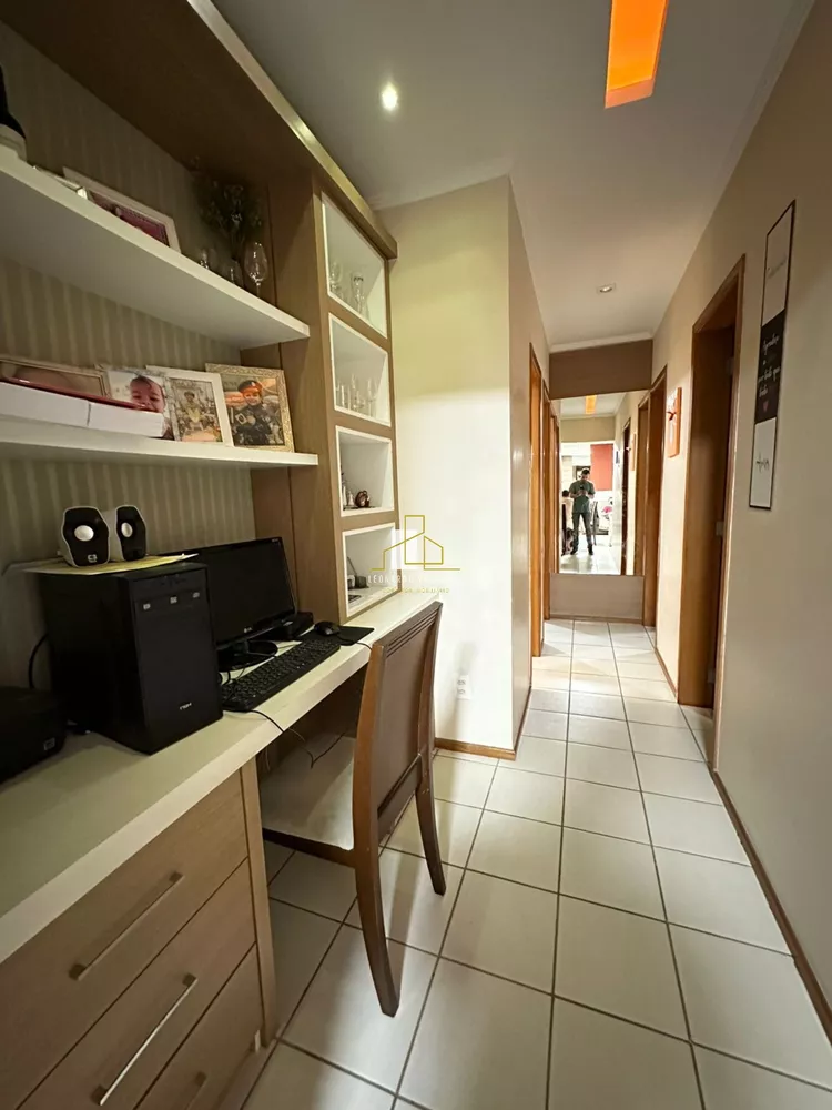 Apartamento à venda com 3 quartos, 70m² - Foto 3