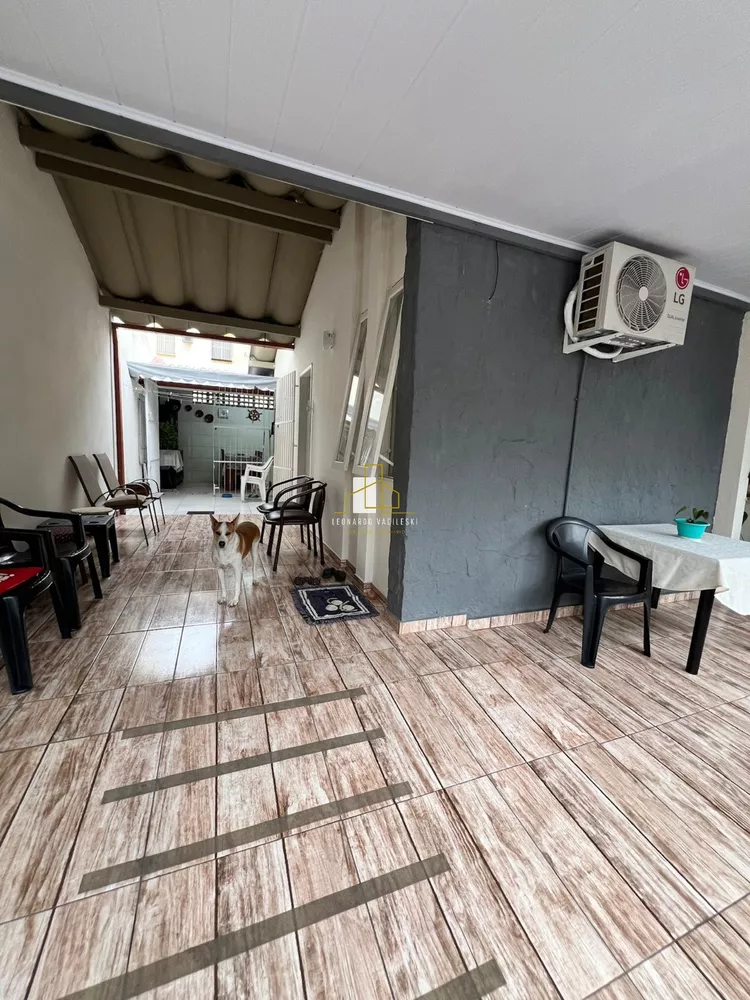 Casa à venda com 2 quartos, 128m² - Foto 6