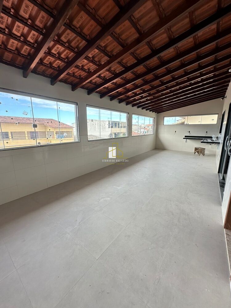 Casa à venda com 3 quartos, 300m² - Foto 6