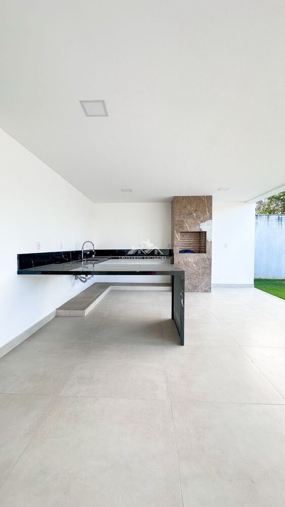 Casa à venda com 4 quartos, 455m² - Foto 7