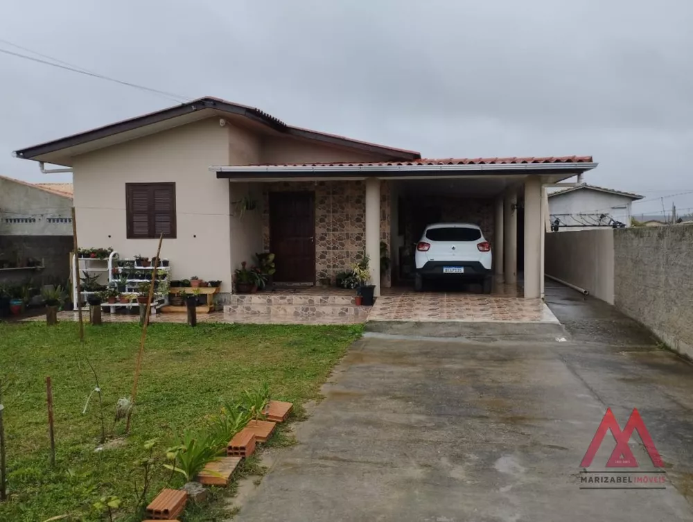 Casa à venda com 2 quartos, 90m² - Foto 1