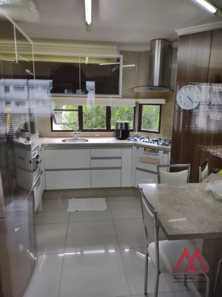 Apartamento, 3 quartos, 172 m² - Foto 4