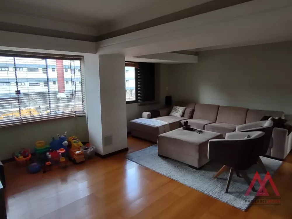 Apartamento à venda com 3 quartos, 172m² - Foto 12