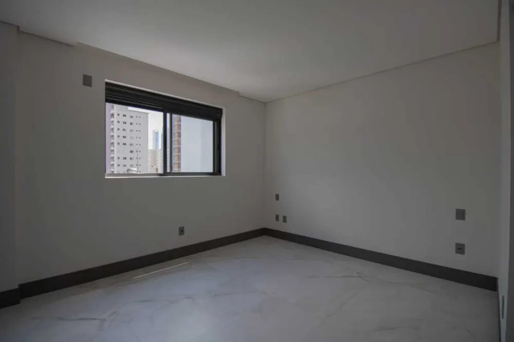 Apartamento, 3 quartos, 130 m² - Foto 2