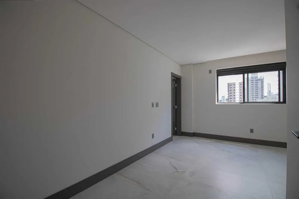 Apartamento, 3 quartos, 130 m² - Foto 2