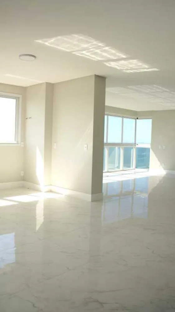 Cobertura, 4 quartos, 257 m² - Foto 11