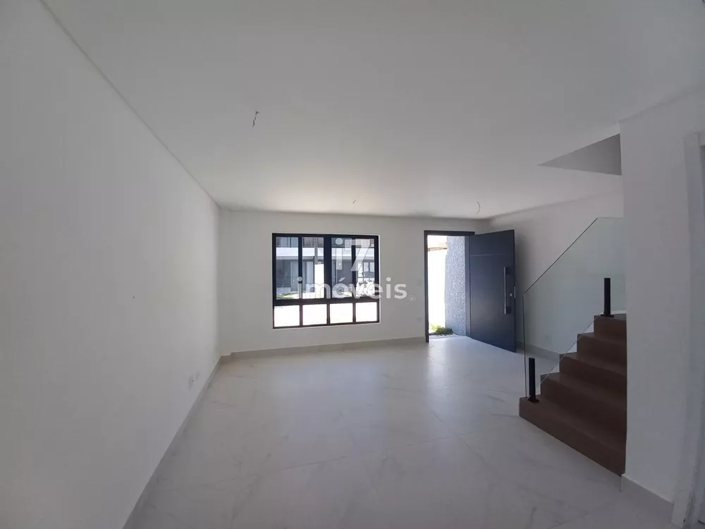 Sobrado à venda com 3 quartos, 100m² - Foto 3