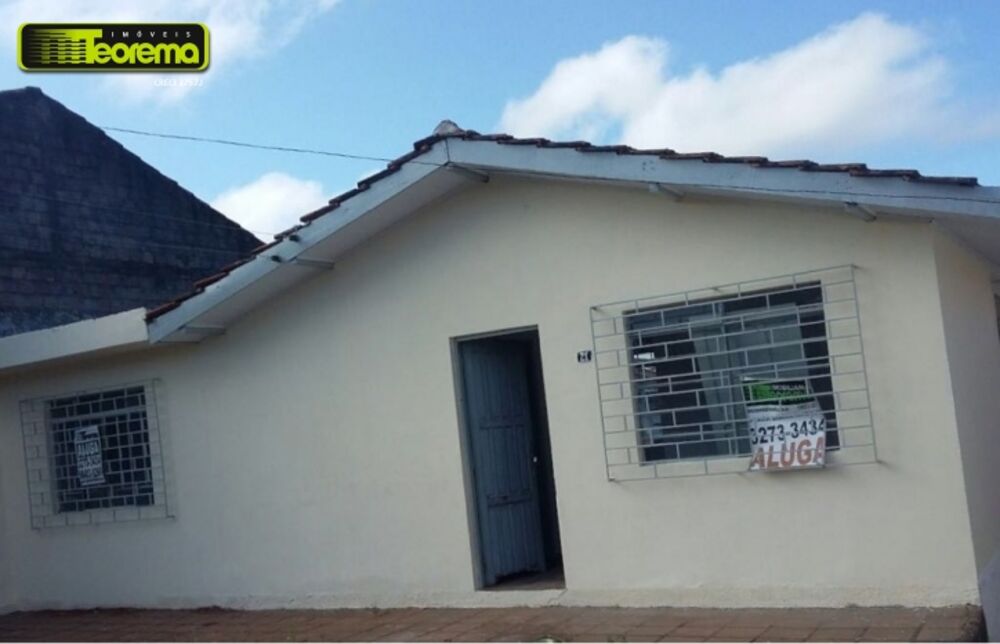 Casa à venda com 2 quartos, 50m² - Foto 2