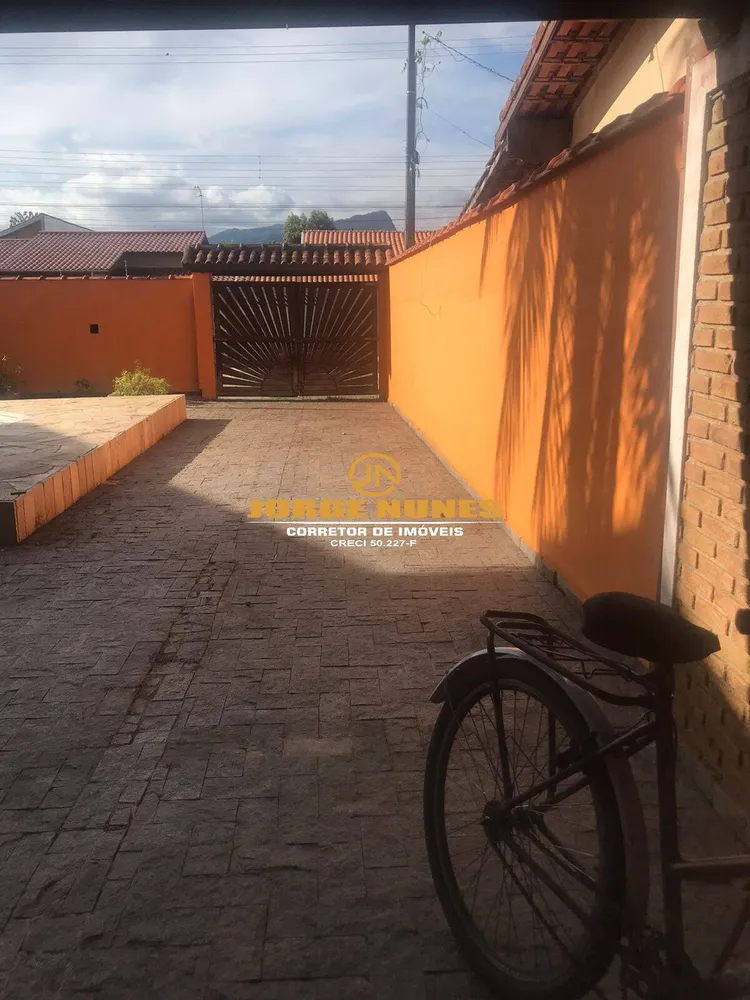 Casa, 4 quartos, 240 m² - Foto 3