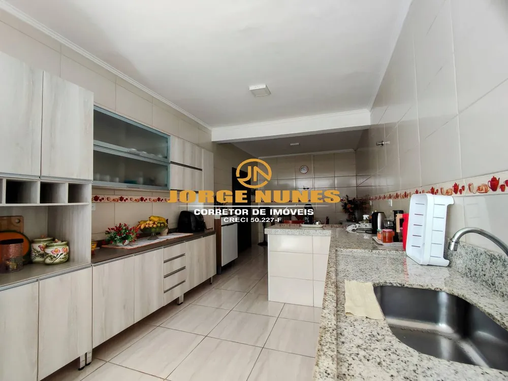 Sobrado, 3 quartos, 229 m² - Foto 3