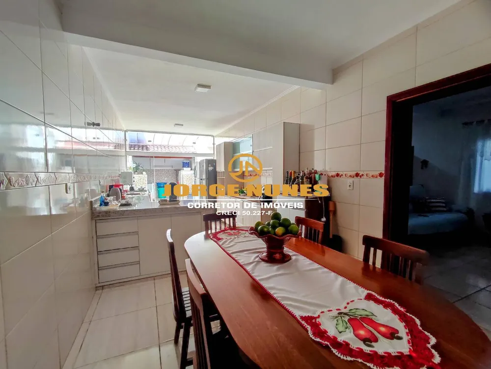 Sobrado, 3 quartos, 229 m² - Foto 4