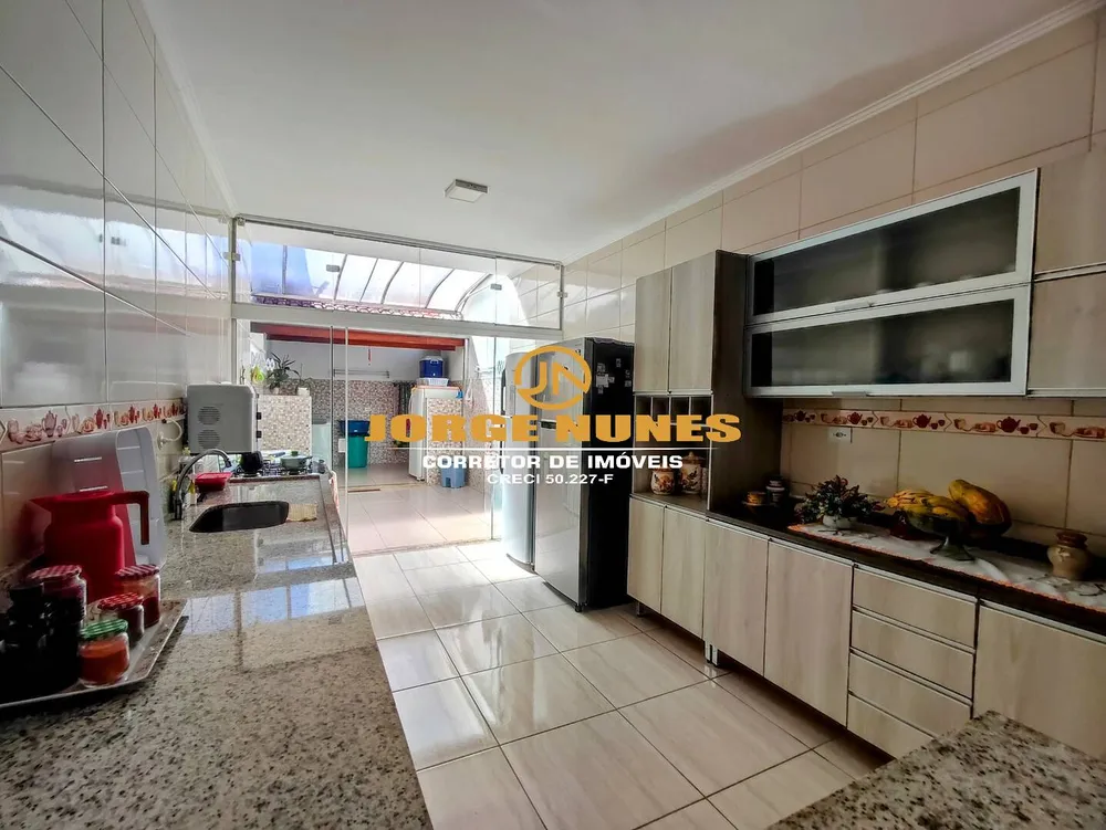 Sobrado, 3 quartos, 229 m² - Foto 5