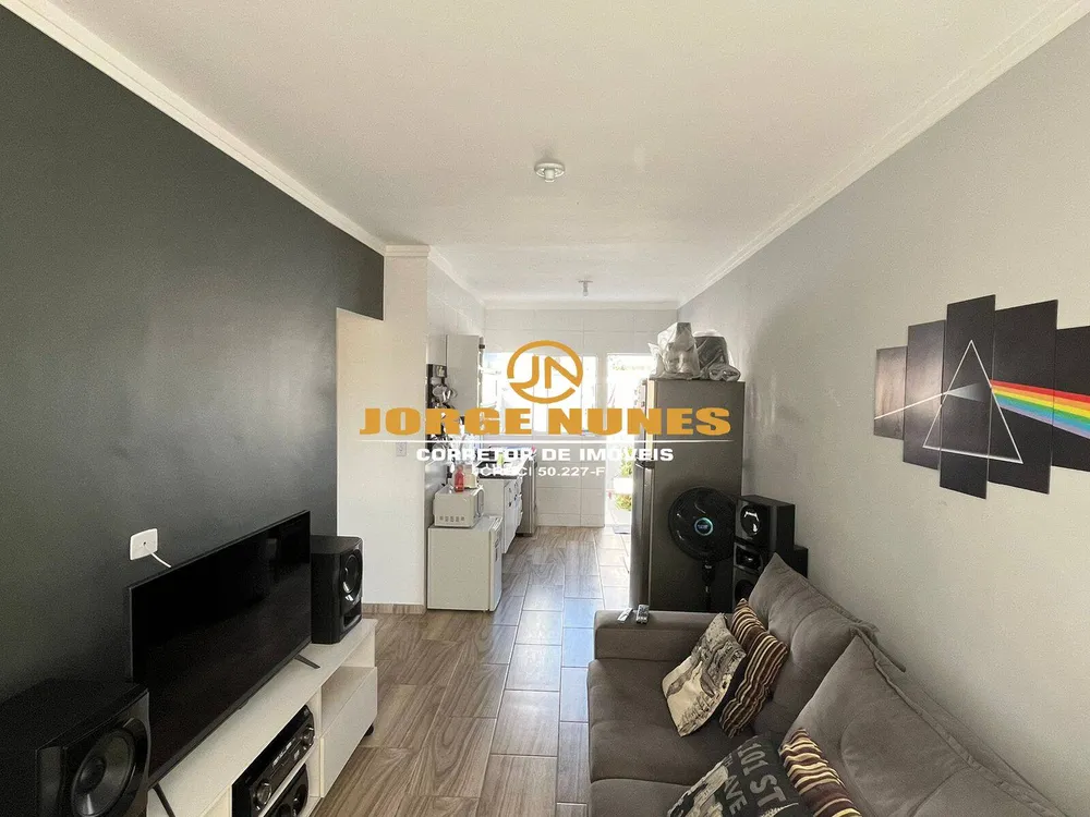 Casa, 2 quartos, 47 m² - Foto 2