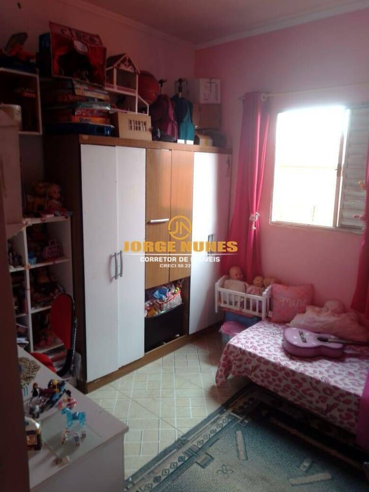 Casa à venda com 2 quartos, 100m² - Foto 3