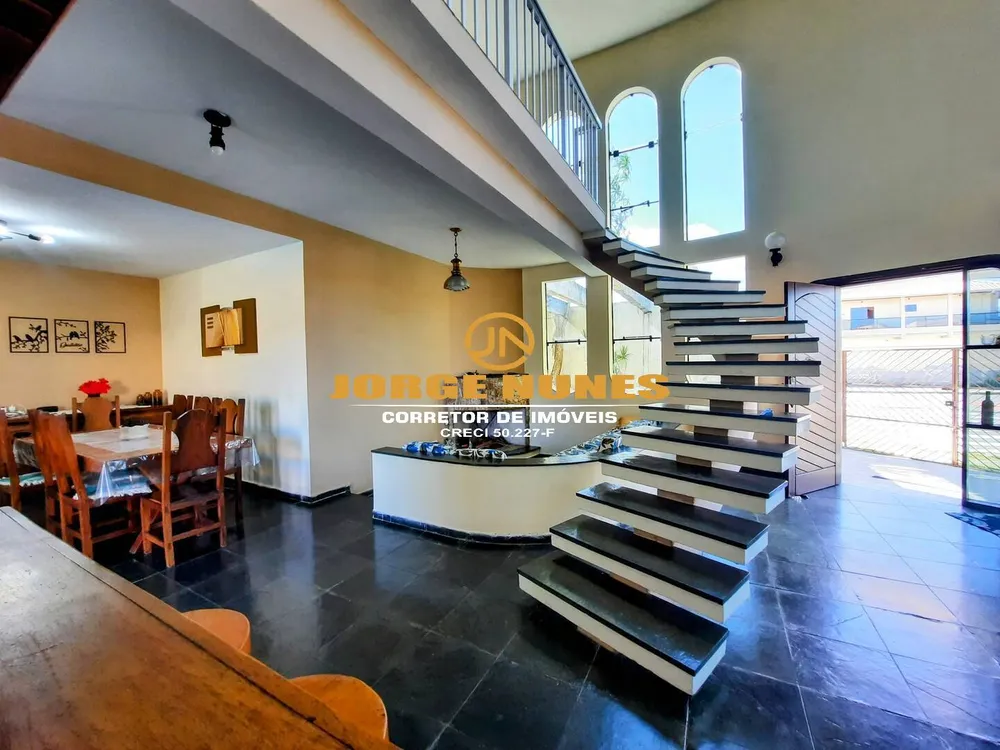 Casa, 5 quartos, 283 m² - Foto 3