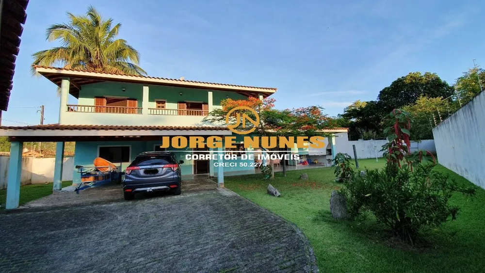 Casa, 3 quartos, 240 m² - Foto 1