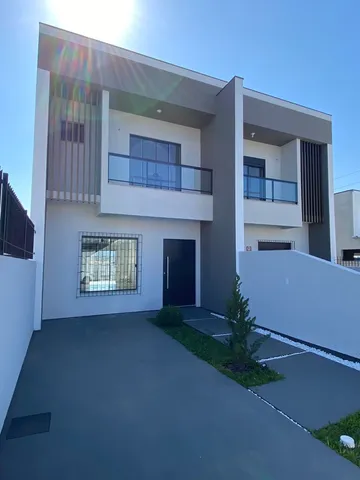 Sobrado à venda com 3 quartos, 107m² - Foto 1