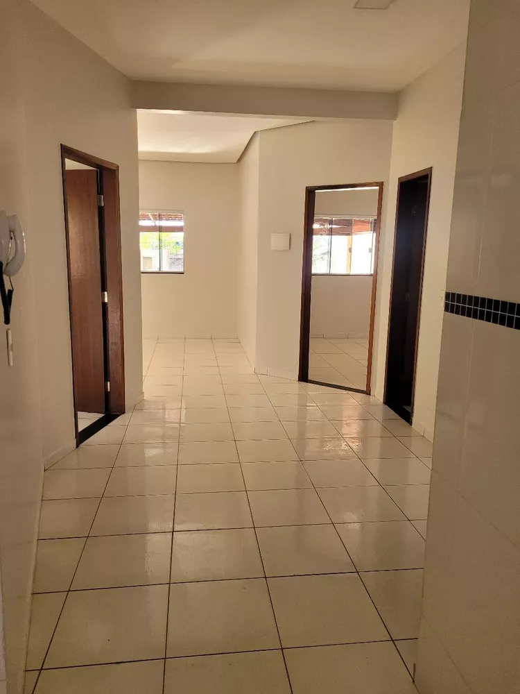 Casa à venda com 4 quartos, 250m² - Foto 8