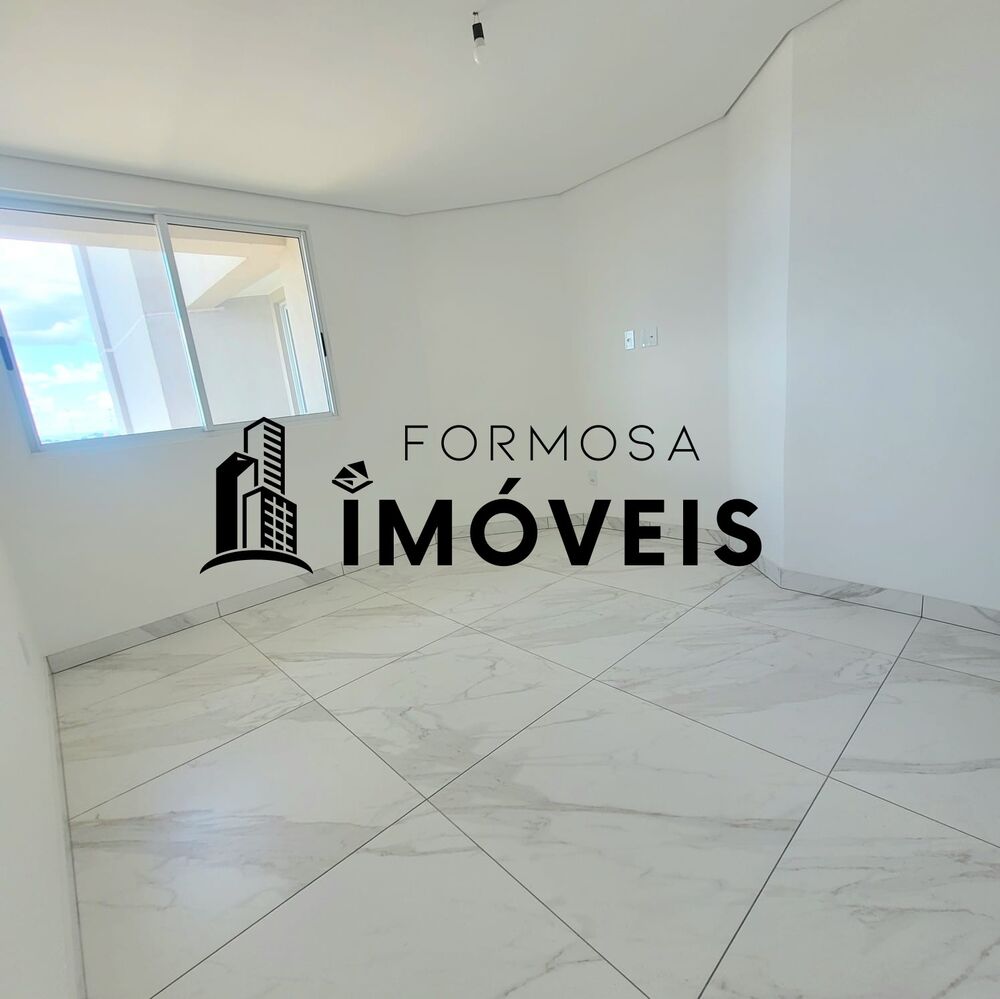 Apartamento à venda com 3 quartos, 5000m² - Foto 2