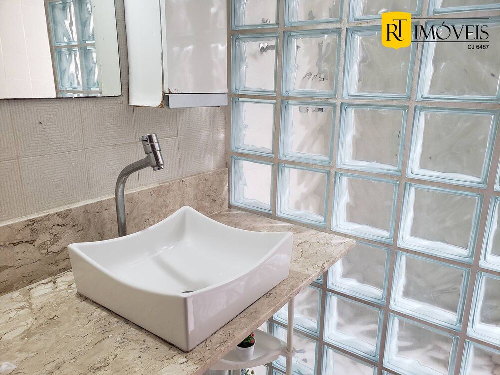 Apartamento à venda com 2 quartos, 73m² - Foto 4