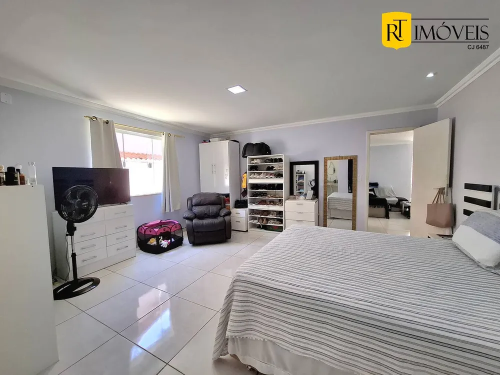 Casa, 8 quartos, 280 m² - Foto 8