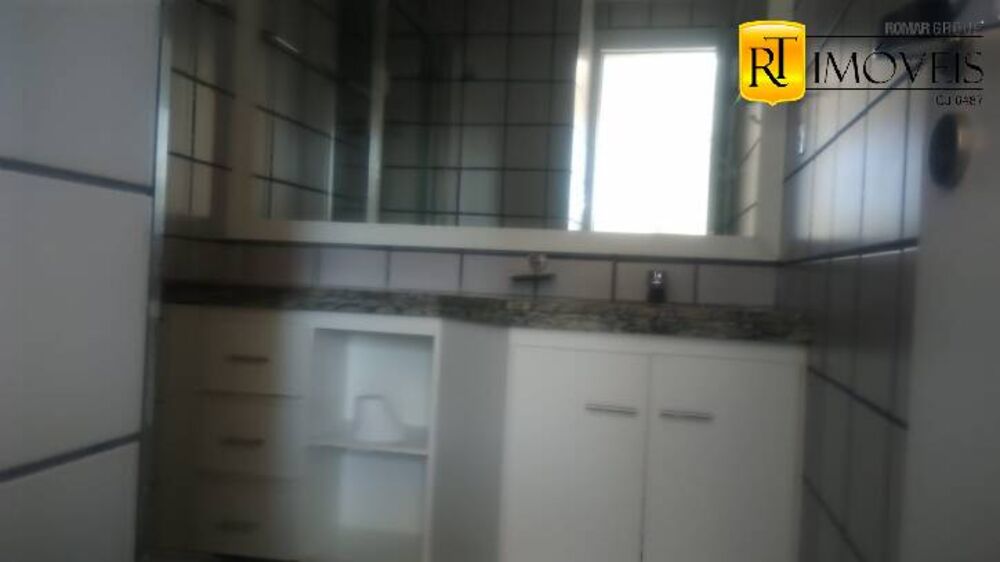 Apartamento à venda com 4 quartos, 250m² - Foto 2
