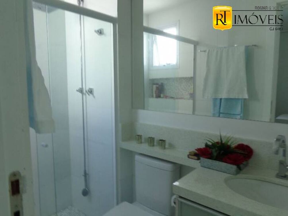 Cobertura à venda com 3 quartos, 228m² - Foto 1
