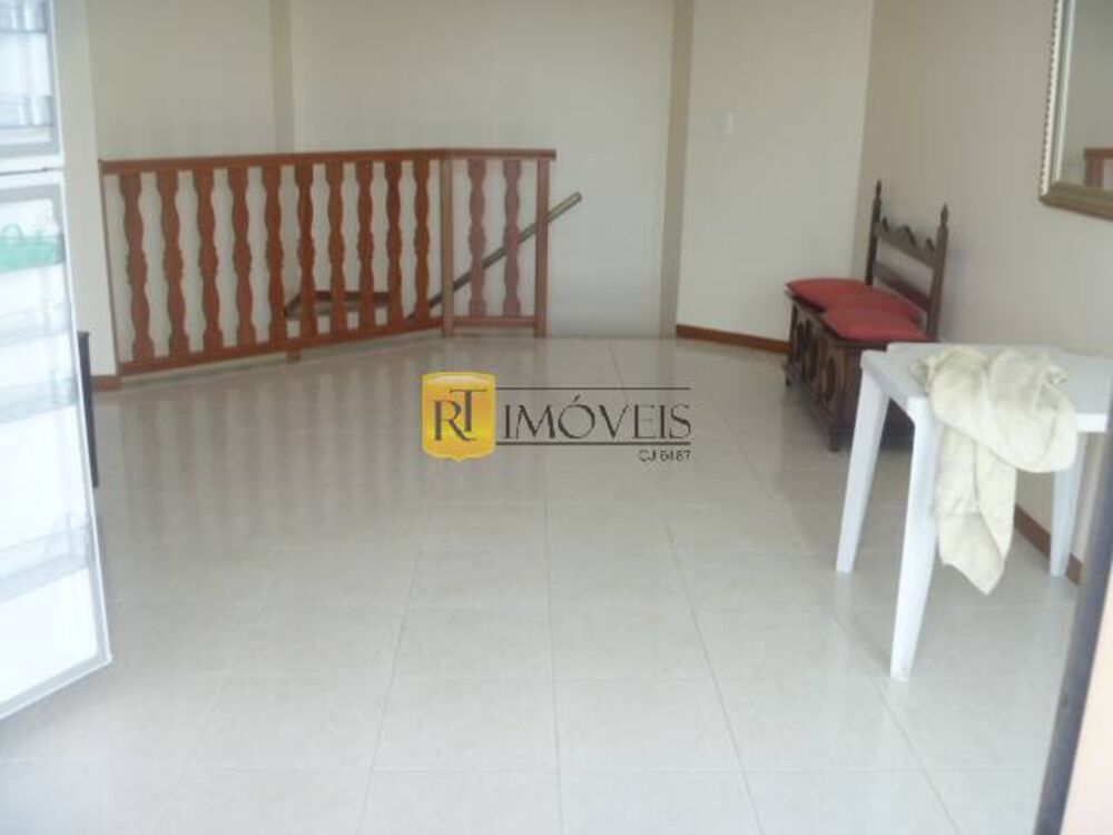 Cobertura, 3 quartos, 177 m² - Foto 2