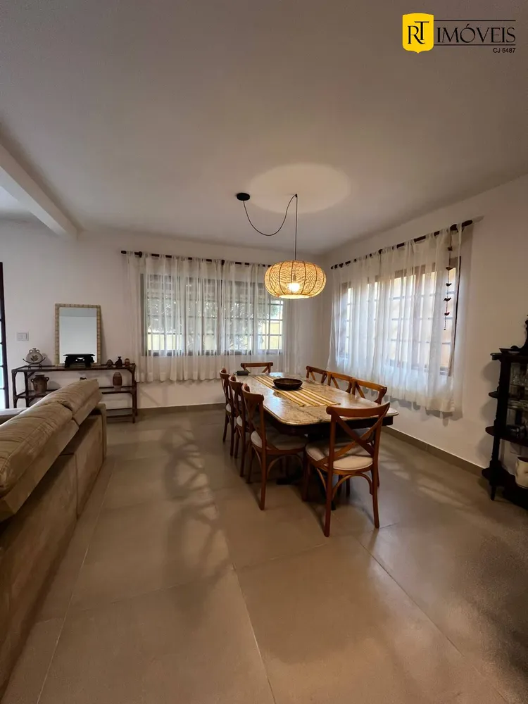Casa, 3 quartos, 250 m² - Foto 8