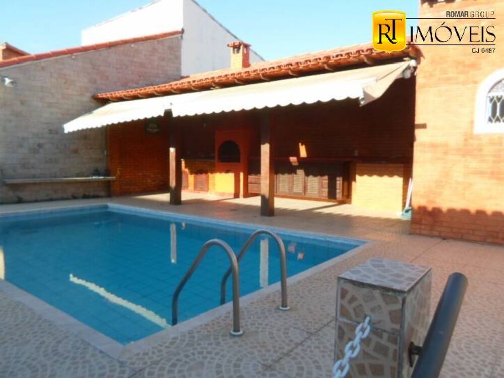 Casa à venda com 3 quartos - Foto 1