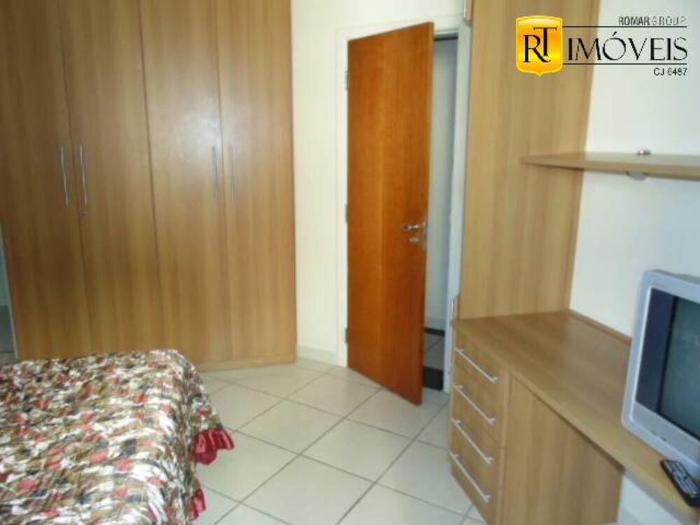 Apartamento à venda com 3 quartos, 140m² - Foto 4
