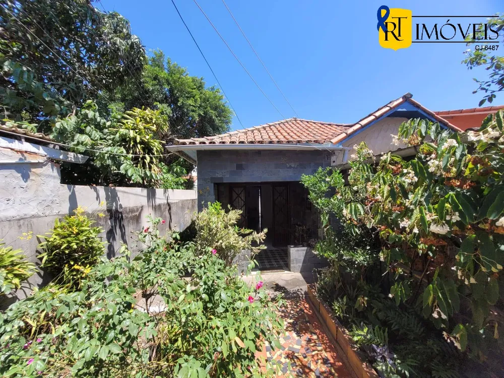 Casa, 3 quartos, 250 m² - Foto 1