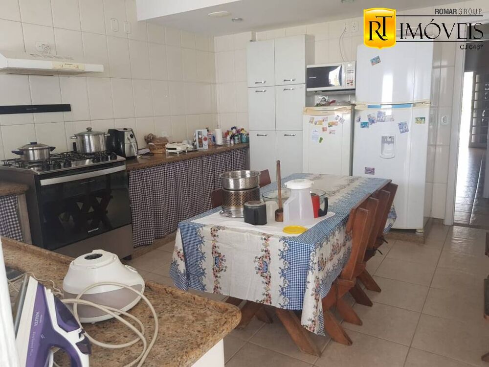 Casa à venda com 4 quartos, 382m² - Foto 3