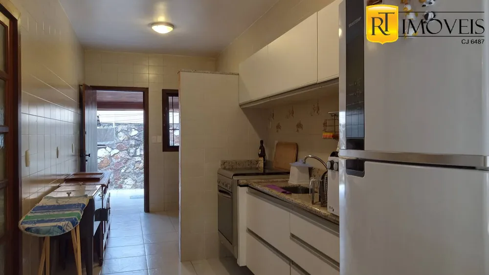Casa, 5 quartos, 240 m² - Foto 14