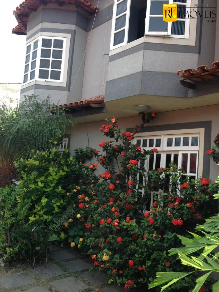 Casa, 5 quartos, 158 m² - Foto 1
