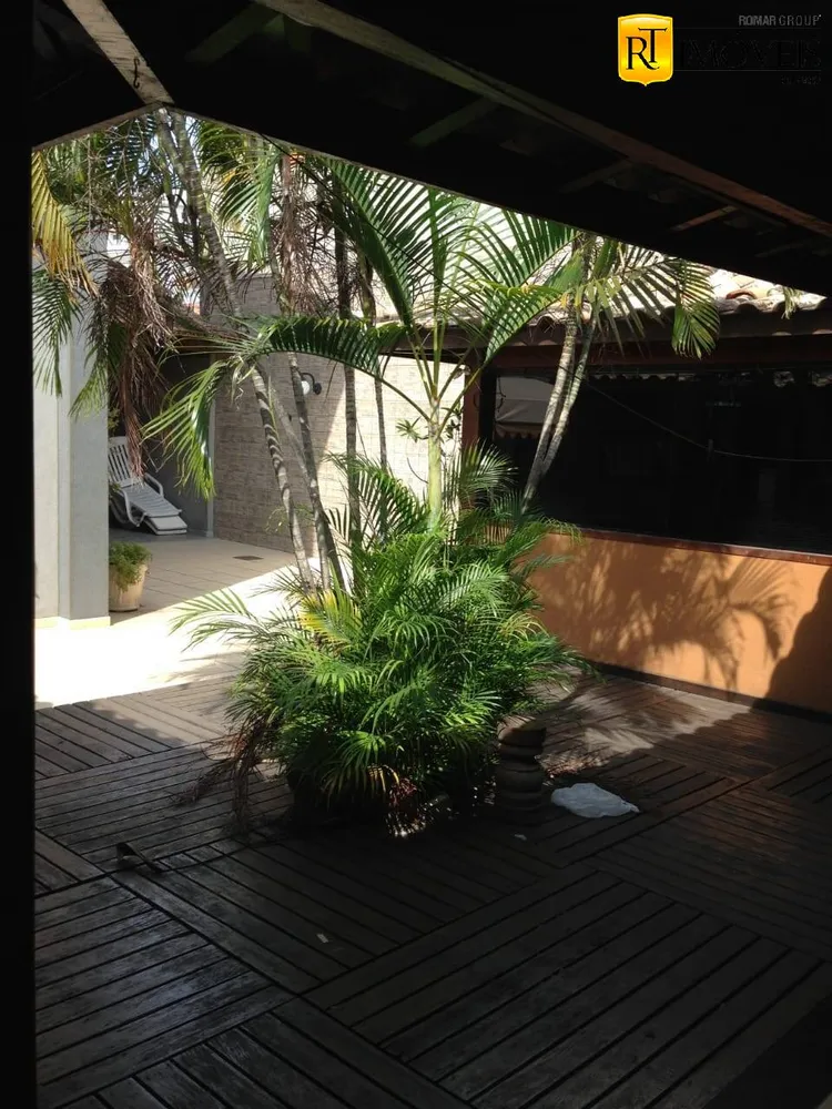 Casa, 5 quartos, 158 m² - Foto 2