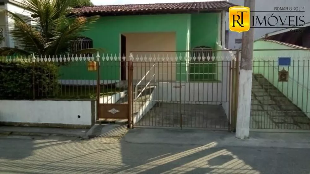 Casa à venda com 2 quartos, 360m² - Foto 1