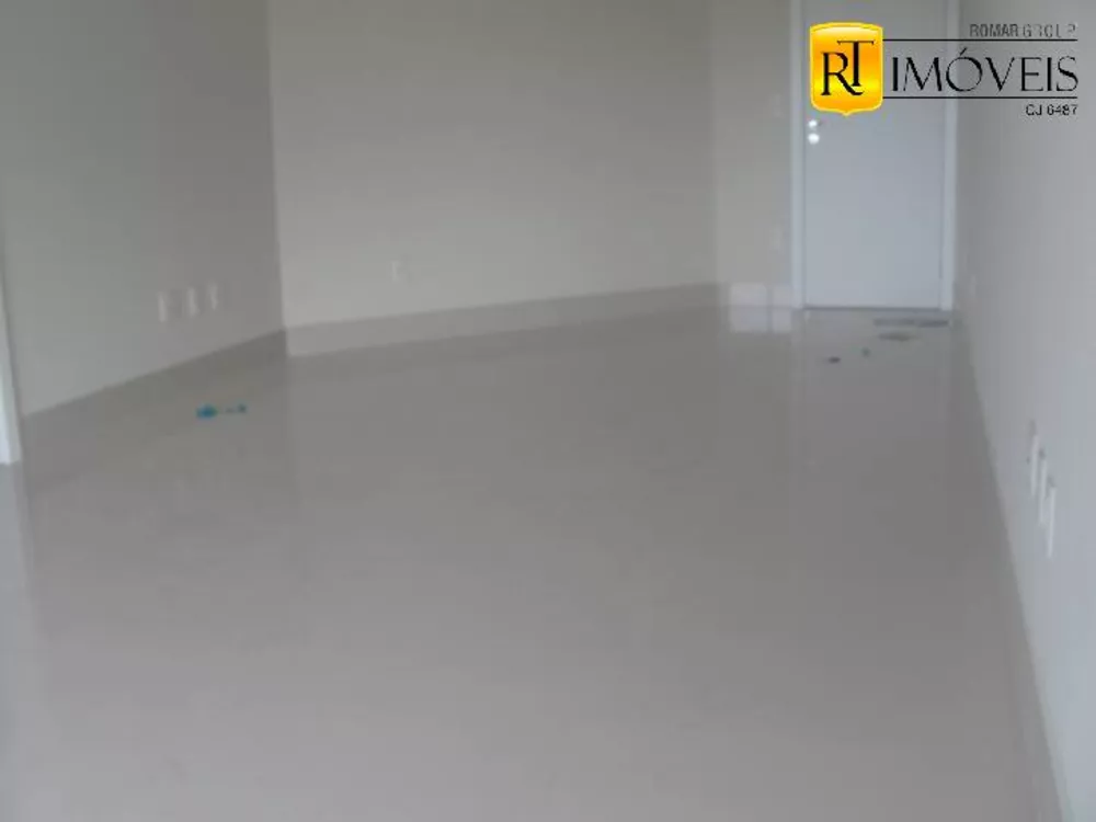 Apartamento à venda com 3 quartos, 162m² - Foto 3