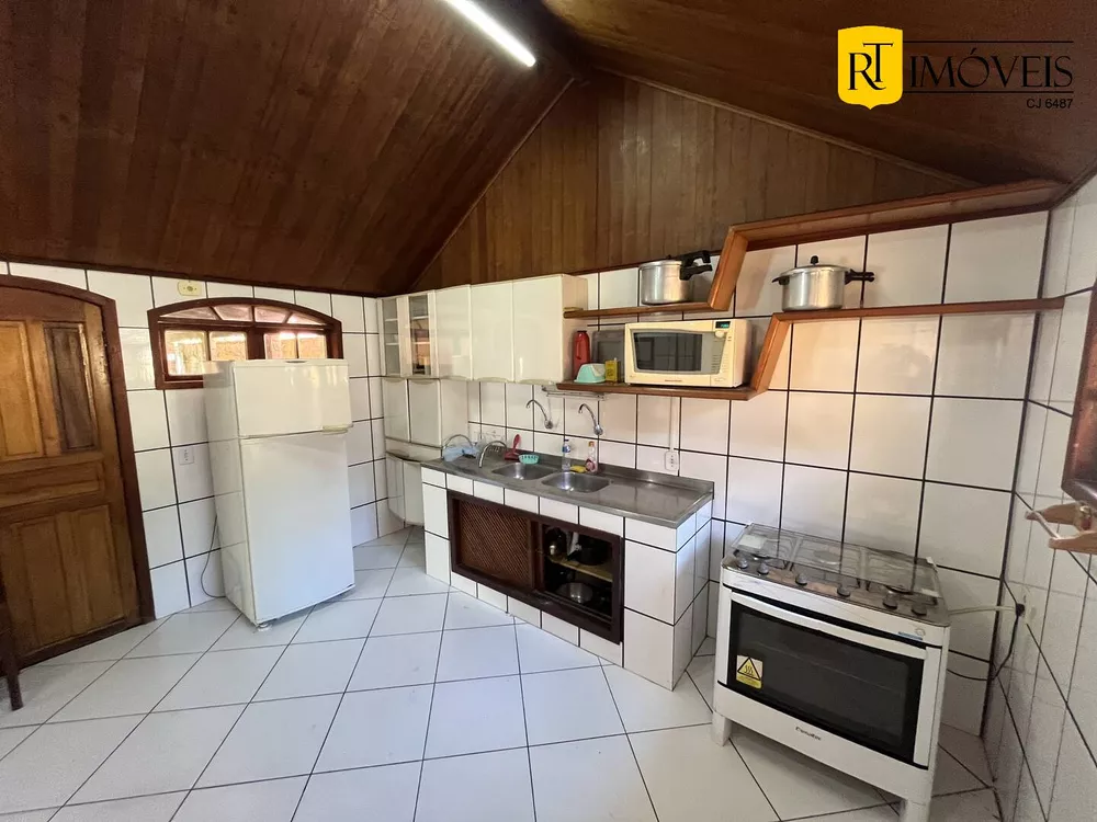 Casa à venda com 4 quartos, 300m² - Foto 11