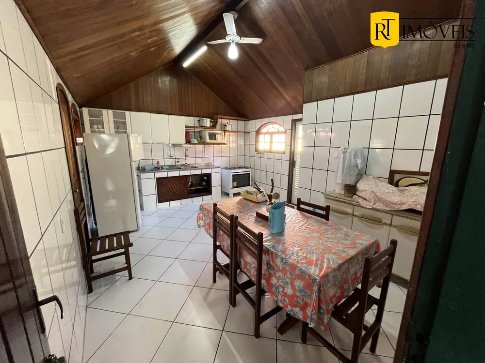 Casa à venda com 4 quartos, 300m² - Foto 10