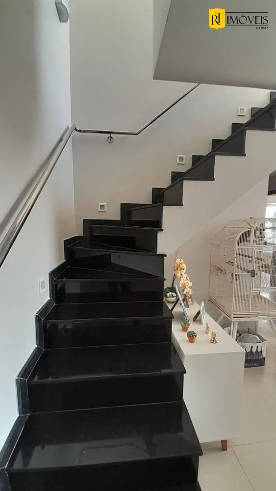 Cobertura, 3 quartos, 156 m² - Foto 4